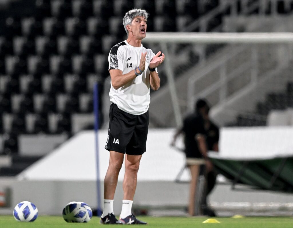 إدارة الشباب تبدأ إجراءات قانونية لفسخ عقد مدربه الإسباني – كورة بريك