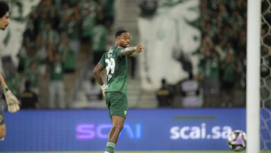 إيفرتون يقترب من التعاقد مع إيفان توني من الأهلي في يناير – كورة بريك