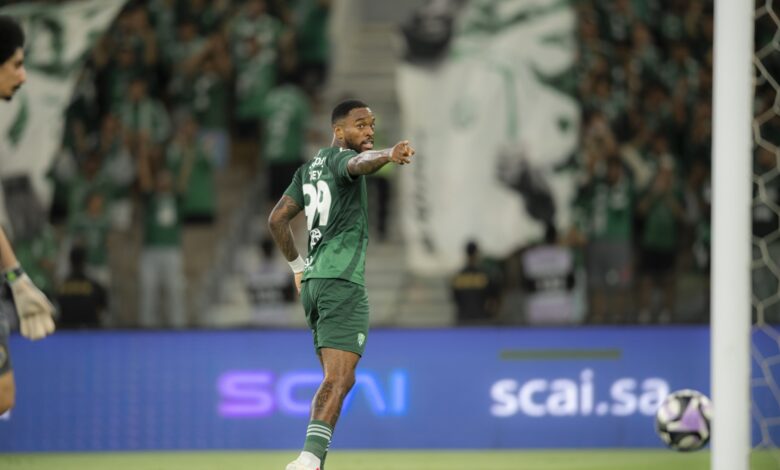 إيفرتون يقترب من التعاقد مع إيفان توني من الأهلي في يناير – كورة بريك