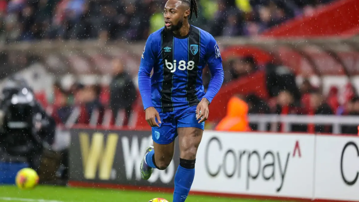 النجم الغاني سيمينيو يجذب اهتمام مانشستر سيتي؛ السباق للتعاقد معه يزداد سخونة!