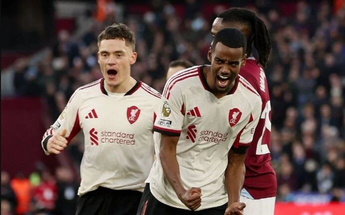 بدون صلاح.. ليفربول يعود لطريق الانتصارات في البريميرليج على حساب وست هام