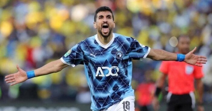 بيراميدز يوافق على انضمام وليد الكرتي لمنتخب المغرب في بطولة كأس العرب