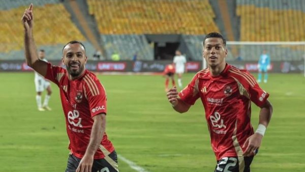 خاص.. عرض ليبي لنجم الأهلي والإدارة تنتظر عودة توروب