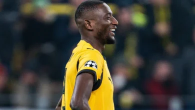 دورتموند: سيرهو غيراسي غاضب بعد استبداله، ومدربه يوضح