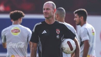 دوري أبطال إفريقيا.. «توروب» يعقد محاضرة فنية للاعبي الأهلي قبل مواجهة الجيش الملكي