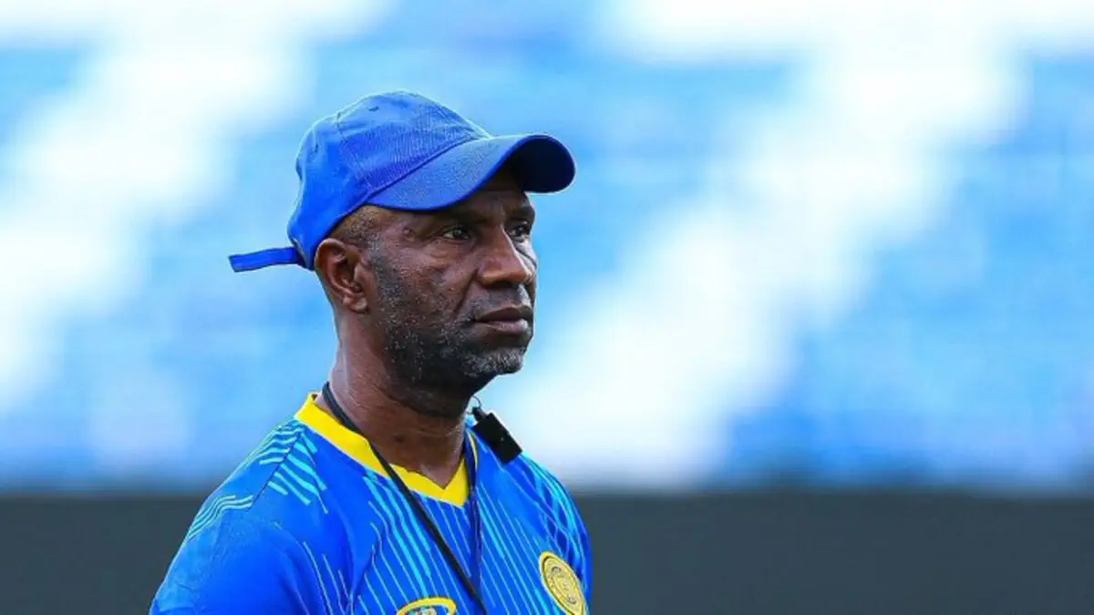 كأس الكونفدرالية: الأمور تزداد صعوبة أمام فلوران إيبينجي وأزام إف سي