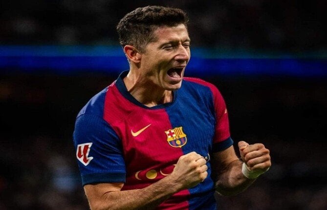 ليفاندوفسكي يقود هجوم برشلونة أمام تشيلسي بقمة دوري أبطال أوروبا