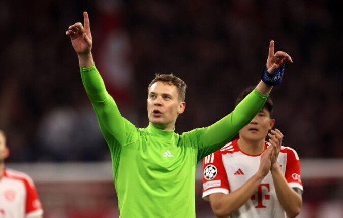 مانويل نوير يعود لحراسة بايرن في كأس ألمانيا بعد انتهاء إيقافه