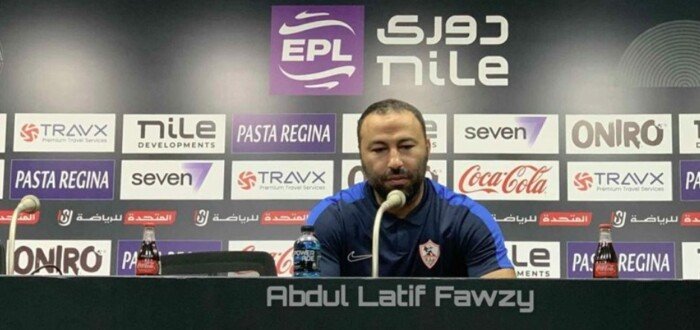 محاضرة فنية من أحمد عبد الرؤوف للاعبي الزمالك استعدادًا لكايزر تشيفز في الكونفدرالية