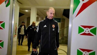 نجم الأهلي يوجه نصيحة لـ توروب قبل مواجهة الزمالك