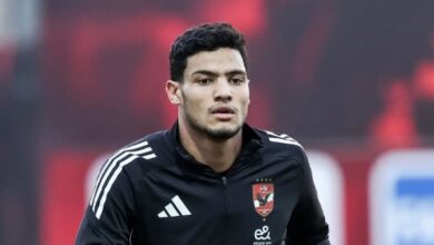 نجم دفاع الأهلي يغادر المستشفى ويبدأ بروتوكول العلاج ‏