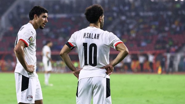 وزير الرياضة يطالب أبو ريدة بإنهاء أزمة صلاح ومرموش قبل أمم أفريقيا