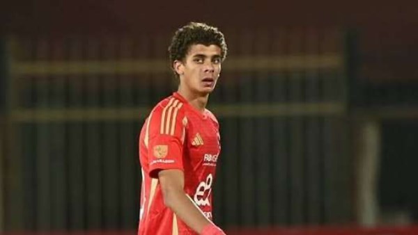 التفاصيل الكاملة لمفاوضات برشلونة مع موهبة الأهلي .. خاص