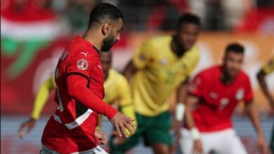 عمرو زكي: ركلة جزاء محمد صلاح أمام جنوب إفريقيا غير صحيحة