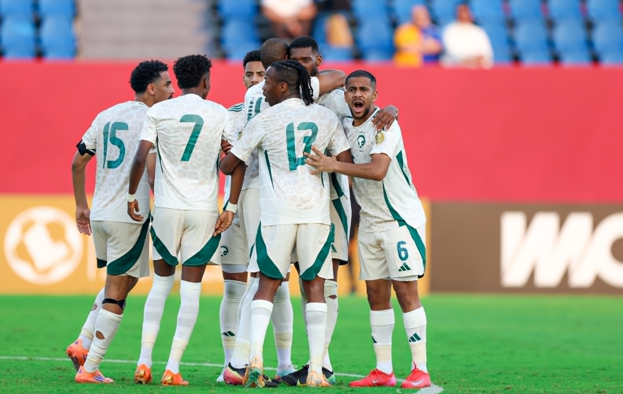 غياب لاعبين بارزين عن الأخضر في مواجهة فلسطين بكأس العرب 2025 – كورة بريك