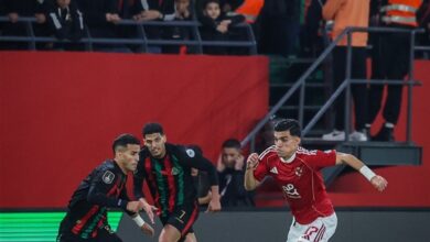 منافس الأهلي.. قرار عاجل من الجيش الملكي بخصوص عقوبات الكاف