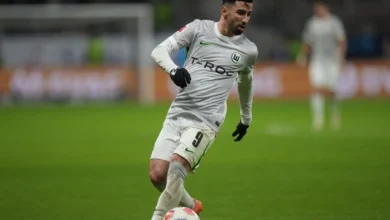 مدرب جزائري يعتقد أن محمد عمورة يمكن أن ينجح في إنجلترا!