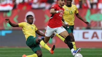بـ10 لاعبين.. منتخب مصر يتقدم على جنوب أفريقيا بهدف في الشوط الأول