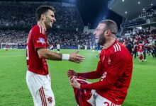 نجم الأهلي يكشف سبب التعاقد مع زيزو.. مفاجأة