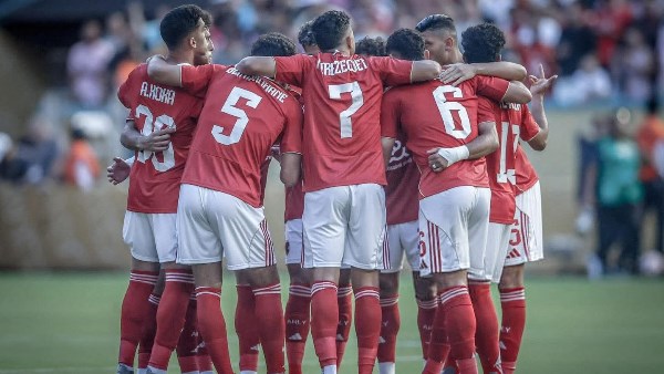 الأهلي يحفز لاعبيه بمكافآت خاصة للتتويج بالدوري "تفاصيل"