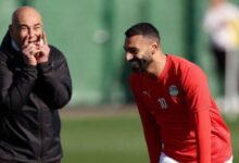 «الأساطير قصص لا تنتهي».. حسام حسن يوجّه كلمات من القلب لـ محمد صلاح بعد نهاية الرحلة مع ليفربول