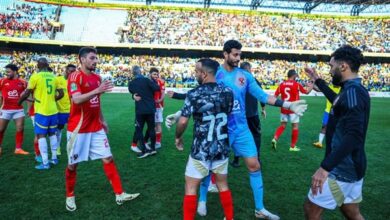 كيف يفكر الأهلي في بديل أسامة هلال؟.. تابع التفاصيل