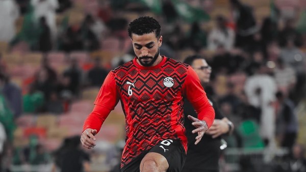 حمدلله على السلامة.. اتحاد الكرة يحتفل بعودة محمد عبد المنعم للمنتخب