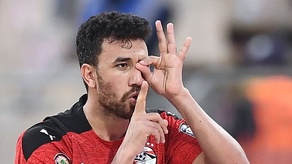 تريزيجيه يحرز الهدف الثاني لمنتخب مصر في مرمى السعودية
