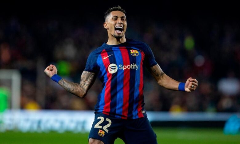 إصابة رافينيا تربك حسابات برشلونة قبل المرحلة الحاسمة