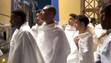 لاعبو منتخب مصر يتوجهون لأداء مناسك العمرة قبل السفر إلى إسبانيا
