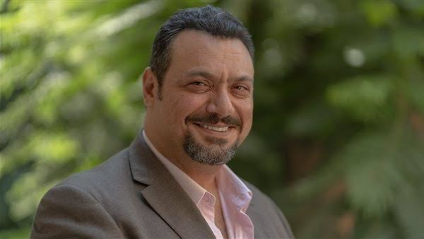 أحسن وريث لمكان صلاح.. مراد مكرم يعلق على تألق اللاعب هيثم حسن