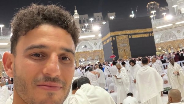 حمدي فتحي في أحدث ظهور من الحرم المكي.. صور