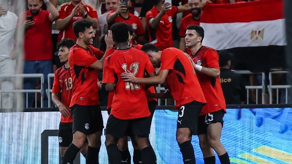 الإعلام العالمي يحتفي برباعية مصر .. وصدمة سعودية بعد السقوط في جدة