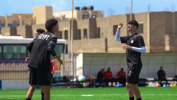 منتخب الناشئين يختتم تدريباته لمواجهة المغرب.. ودرويش يحفز اللاعبين