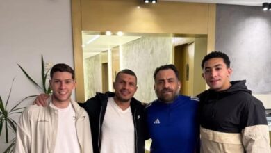 إعلامي شهير يكشف حقيقة عودة طارق حامد إلى الزمالك بعد صورته مع جون إدوارد