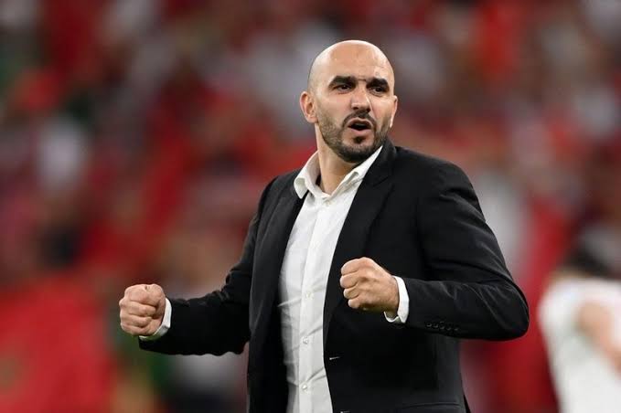 توابع زلزال العميد .. الركراكي يقترب من تدريب منتخب السعودية بنسبة 80%