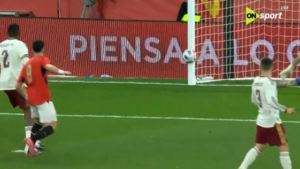 التعادل السلبي يحسم الشوط الأول من مباراة مصر وإسبانيا