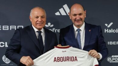 دروع وتبادلات رسمية بين الاتحادين المصري والإسباني قبل كأس العالم 2026| تفاصيل