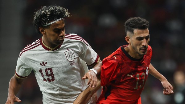 مصر منافس جيد وأداء إسبانيا باهت