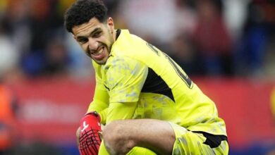 بعد تألقه مع المنتخب وجاهزيته فى الأهلي.. هل حان وقت رحيل مصطفي شوبير؟ .. تفاصيل مثيرة