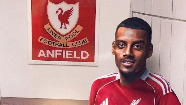 عودة إيزاك إلى تدريبات الريدز تعزز معنويات ليفربول والسويد