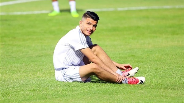 إصابة إسلام عيسي بقطع بالرباط الصليبي الأمامي للركبة اليسرى