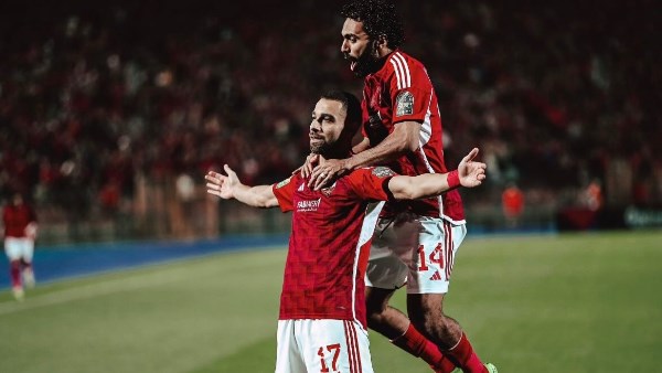 حسين الشحات يهنئ عمرو السولية بعيد ميلاده.. ماذا قال؟