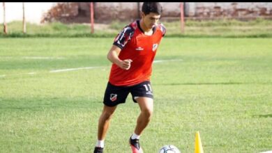 بديل إمام عاشور..فرج عامر يرشح لـ الأهلي لاعب شهير في أوروجواي