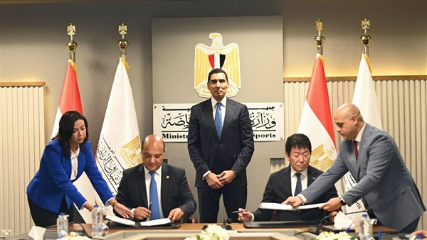 وزير الشباب والرياضة يشهد توقيع عقد استضافة مصر لبطولة العالم لجمباز الايروبيك 2028 لأول مرة في إفريقيا