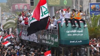 لقطات من احتفالات في شوارع بغداد لحظة استقبال منتخب العراق .. صور