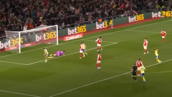 ساوثهامبتون يتقدم على أرسنال بهدف نظيف بالشوط الأول بربع نهائي كأس الاتحاد الإنجليزي