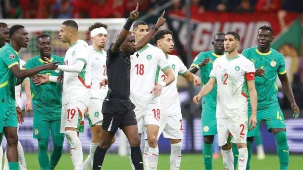 تفاصيل جديدة في أزمة نهائي السنغال والمغرب بأمم أفريقيا