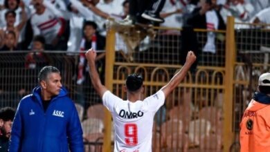 ناصر منسي يأمن تقدم الزمالك أمام المصري بهدف ثالث