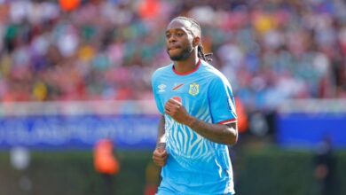 وست هام يونايتد يتقدم بشكوى بسبب غياب آرون وان-بيساكا للاحتفال بتأهل الكونغو